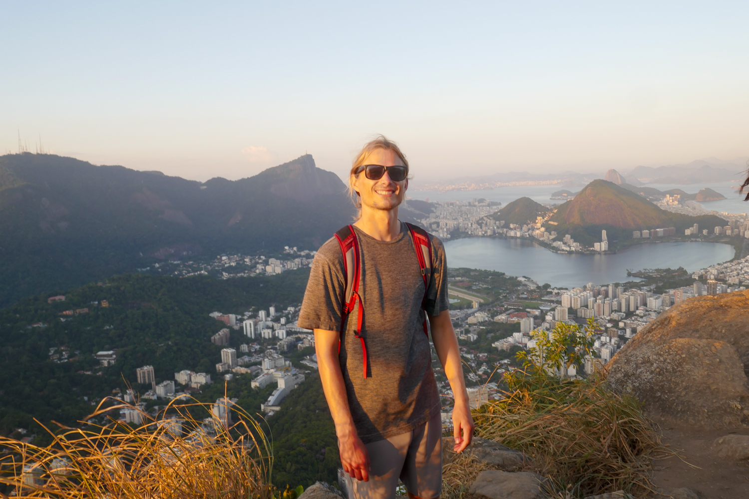 Hiking in Rio de Janeiro: Dois Irmãos